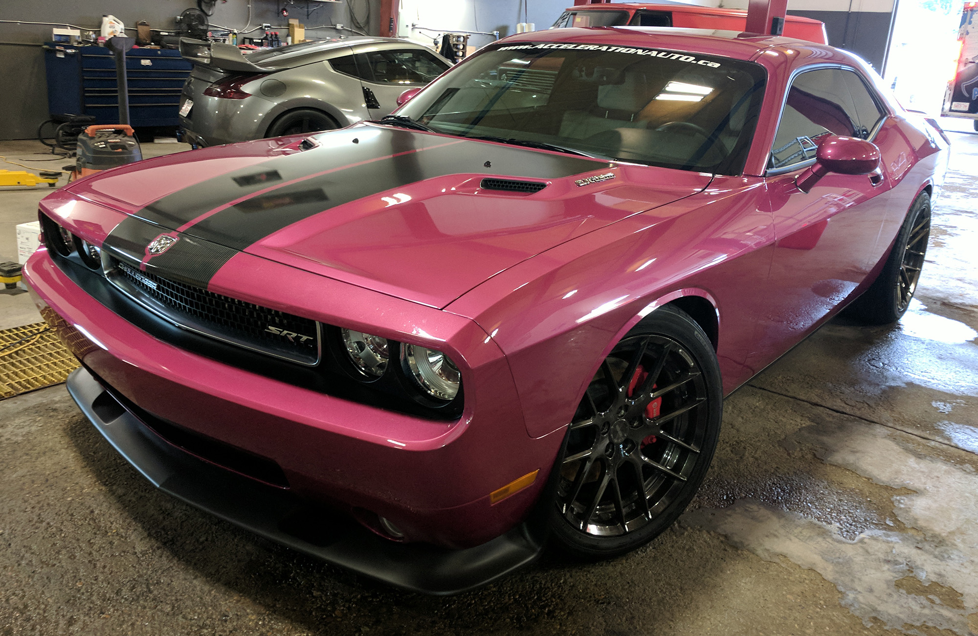 Dodge challenger srt8 2010